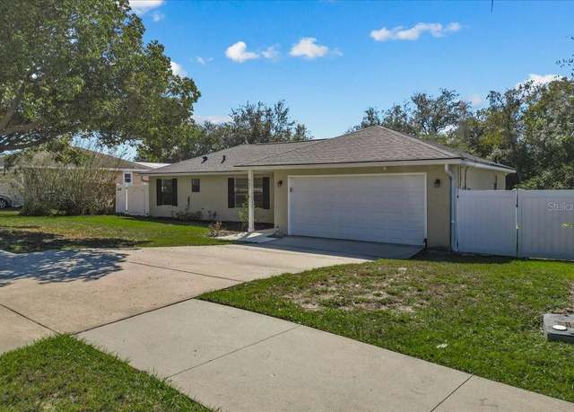 Property at 552 Nardello Dr, Deltona, FL 32725, 3 beds, 2 baths