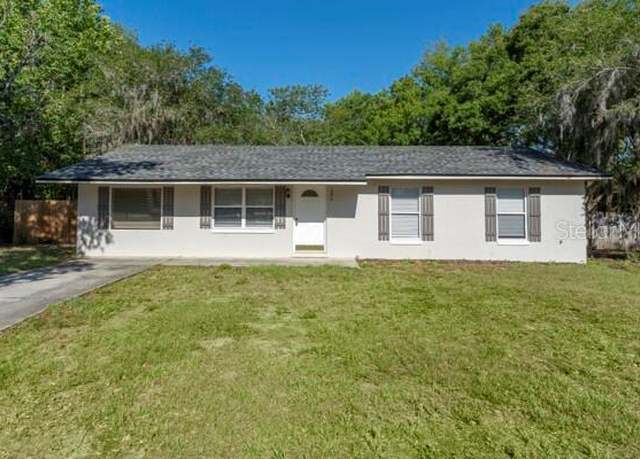 Property at 1296 Cedar Ave, Tavares, FL 32778, 3 beds, 1.5 baths