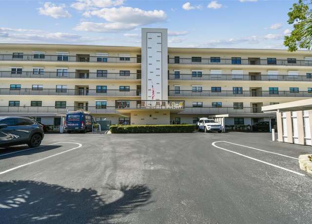 Property at 8198 Terrace Garden Dr N #403, St Petersburg, FL 33709, 2 beds, 2 baths
