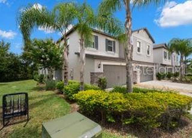Property at 1395 White Fox Run, Lutz, FL 33549, 3 beds, 2.5 baths