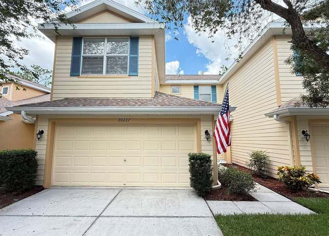 Property at 20227 Vintage Oaks Pl, Tampa, FL 33647, 3 beds, 2.5 baths
