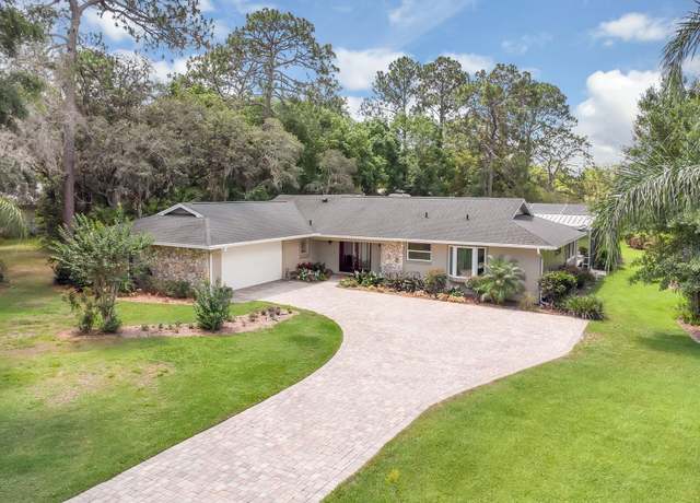 Property at 303 S Sweetwater Blvd, Longwood, FL 32779, 4 beds, 3 baths