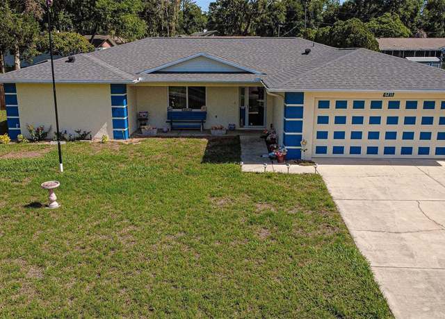 Property at 6211 SE 126th St, Belleview, FL 34420, 3 beds, 2 baths
