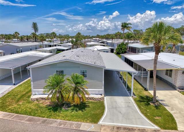 Property at 621 Gloriosa Dr, Venice, FL 34293, 3 beds, 2 baths