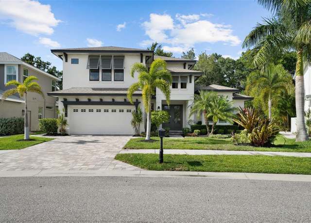 Property at 12705 Green Heron Way, Odessa, FL 33556, 4 beds, 4 baths