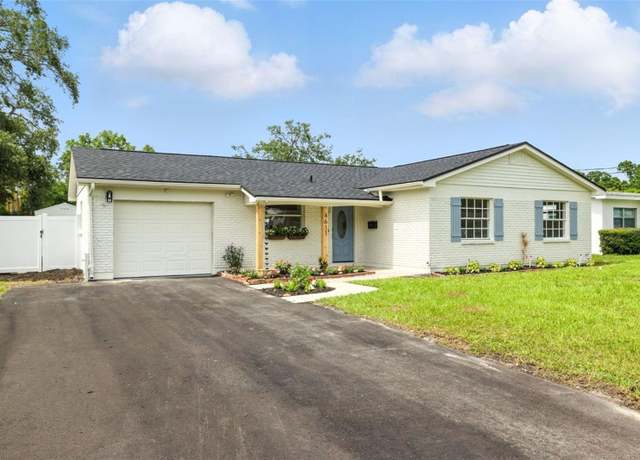 Property at 4611 W Bay Court Ave, Tampa, FL 33611, 3 beds, 2 baths
