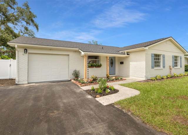 Property at 4611 W Bay Court Ave, Tampa, FL 33611, 3 beds, 2 baths
