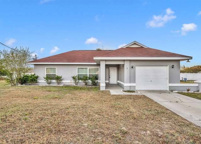 Property at 3 Willow Pl, Ocala, FL 34472, 3 beds, 2 baths