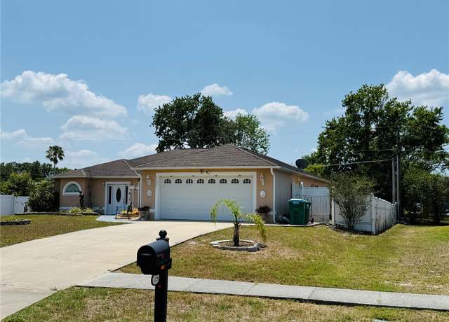Property at 1129 Wilmington Dr, Deltona, FL 32725, 3 beds, 2 baths