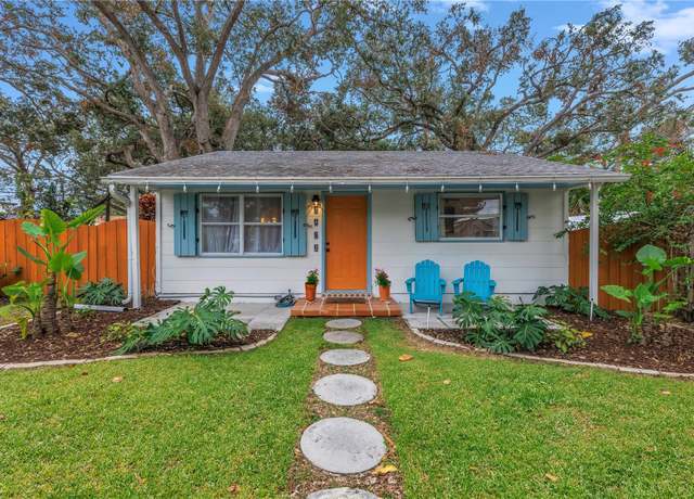 Property at 5402 8th Ave S, Gulfport, FL 33707, 3 beds, 2 baths