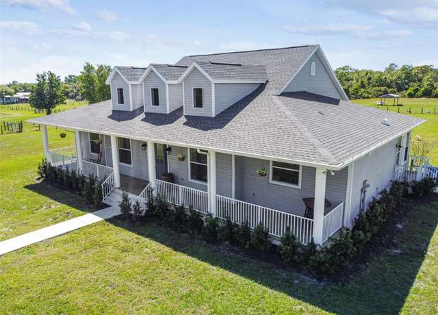 Property at 7627 Artifact Dr, Zephyrhills, FL 33541, 4 beds, 3 baths