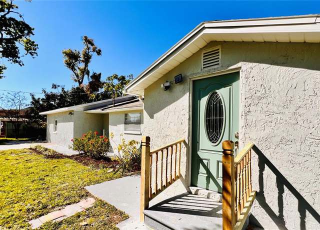Property at 3502 N Lincoln Ave, Tampa, FL 33607, 4 beds, 3 baths