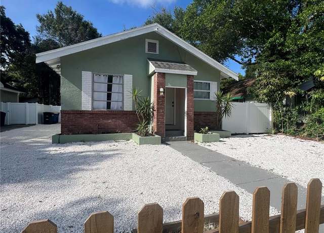 Property at 905 Jones St, Clearwater, FL 33755, 13 beds, 6 baths