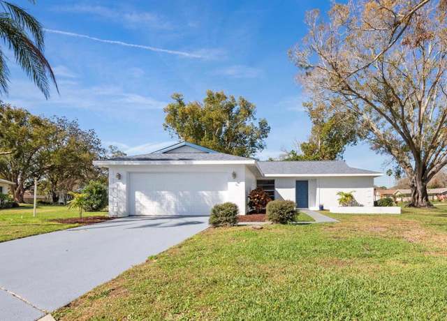 Property at 1022 Mctavish Way, Palm Harbor, FL 34684, 2 beds, 2 baths