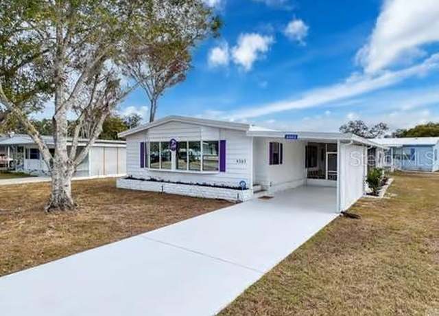 Property at 9303 Highpoint Blvd, Brooksville, FL 34613, 2 beds, 2 baths