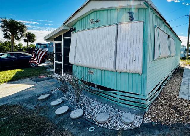 Property at 42 Montego Dr, Palmetto, FL 34221