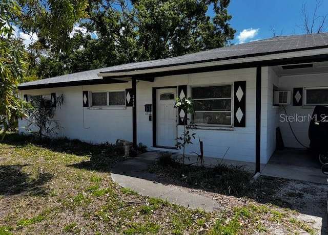 Property at 2503 23rd Ave W, Bradenton, FL 34205, 2 beds, 1 bath