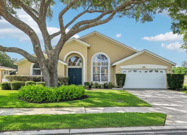 Property at 2598 Ekana Dr, Oviedo, FL 32765, 4 beds, 2 baths
