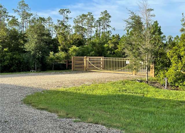 Property at 32801 Hwy 441 N #246, Okeechobee, FL 34972, 3 beds, 2.5 baths