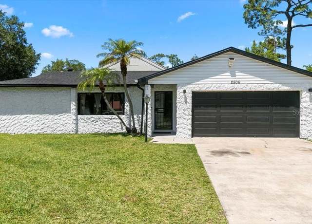 Property at 2506 Bali Cir, Kissimmee, FL 34741, 5 beds, 3.5 baths