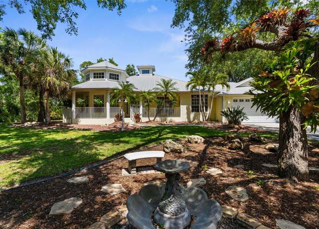 Property at 710 N River Rd, Venice, FL 34293, 3 beds, 2 baths