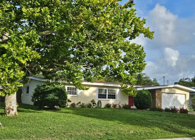 Property at 1596 S Evergreen Ave, Clearwater, FL 33756, 3 beds, 2 baths