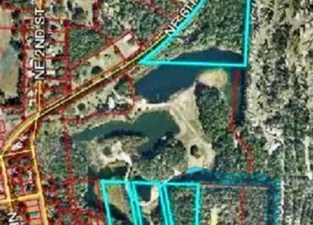 Property at 314 NE 4th Ave, Williston, FL 32696