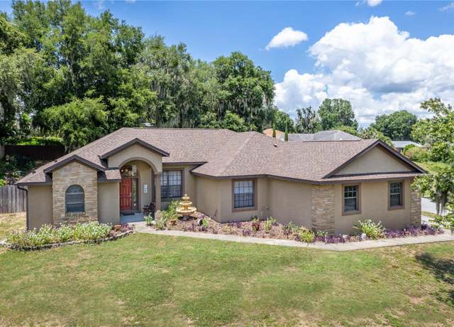 Property at 3011 Indian Trl, Eustis, FL 32726, 4 beds, 2 baths