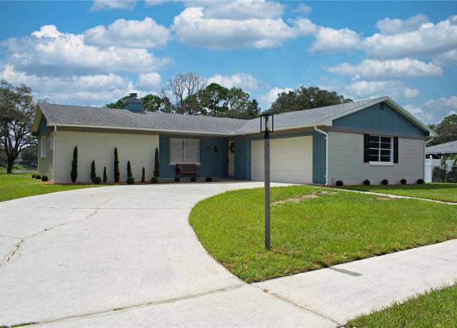 Property at 2142 Hainlin Ct, Deltona, FL 32738, 3 beds, 2 baths