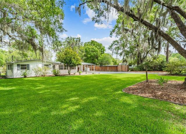 Property at 20735 Gardenia Dr, Land O Lakes, FL 34638, 3 beds, 2 baths