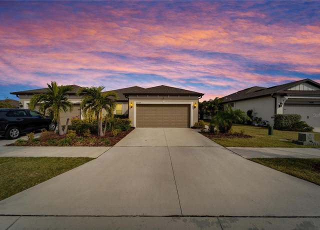 Property at 6449 Mooring Line Cir, Apollo Beach, FL 33572, 3 beds, 2 baths