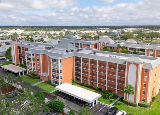 Property at 6960 20th Ave N #405, St Petersburg, FL 33710, 1 bed, 1 bath