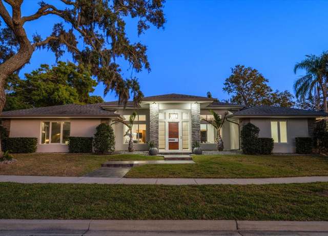 Property at 217 Manatee Rd, Belleair, FL 33756, 3 beds, 3.5 baths