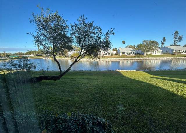 Property at 4869 Independence Dr #4869, Bradenton, FL 34210, 2 beds, 2 baths