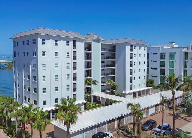Property at 226 Golden Gate Pt #63, Sarasota, FL 34236, 3 beds, 3 baths