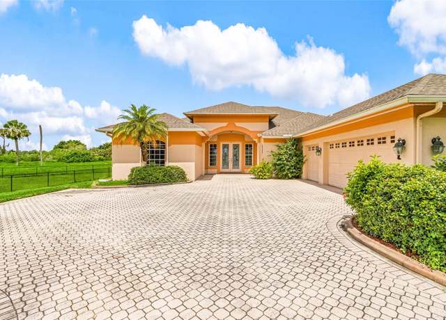 Property at 716 Bell Blvd S, Lehigh Acres, FL 33974, 3 beds, 3 baths