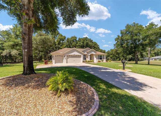 Property at 10020 SW 202nd Cir, Dunnellon, FL 34431, 3 beds, 2 baths