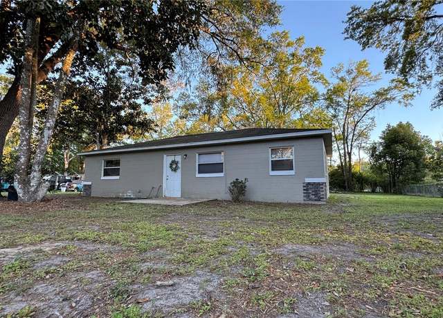 Property at 18044 Nicholas Ave, Brooksville, FL 34604, 2 beds, 2 baths