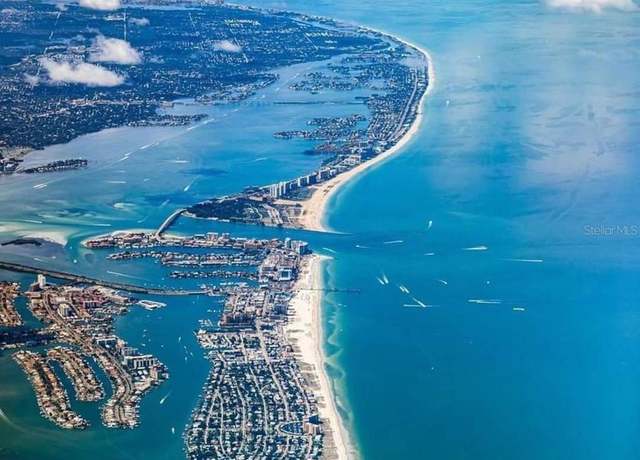 Property at 891 Island Way, Clearwater Beach, FL 33767, 5 beds, 4.5 baths