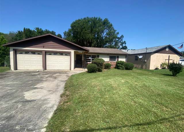 Property at 12314 Virginia Dr, Leesburg, FL 34788, 3 beds, 2 baths