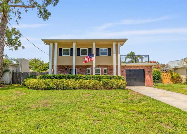 Property at 4915 Stolls Ave, Tampa, FL 33615, 3 beds, 2.5 baths