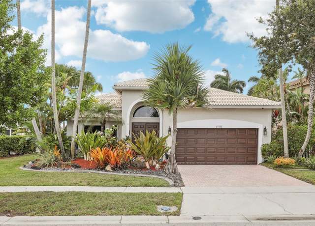 Property at 17001 NW 20th St, Pembroke Pines, FL 33028, 3 beds, 2 baths