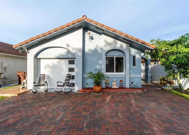 Property at 6853 W 25th Ct, Hialeah, FL 33016, 3 beds, 2 baths