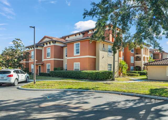 Property at 5578 Metrowest Blvd #101, Orlando, FL 32811, 3 beds, 2 baths