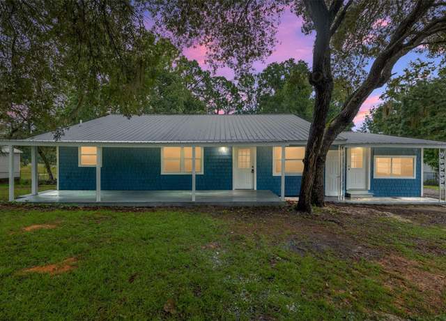 Property at 16935 SE 63rd Ln, Ocklawaha, FL 32179, 4 beds, 2 baths