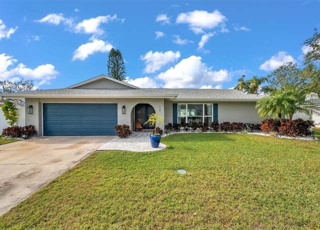 Property at 1997 Arvis Cir E, Clearwater, FL 33764, 4 beds, 2 baths