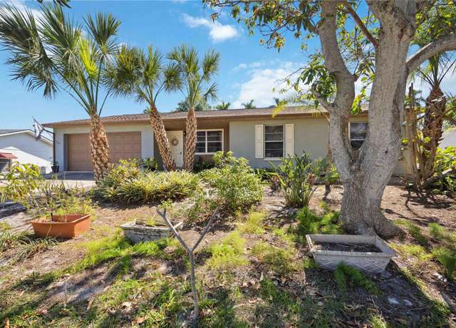 Property at 1119 76th St NW, Bradenton, FL 34209, 3 beds, 2 baths