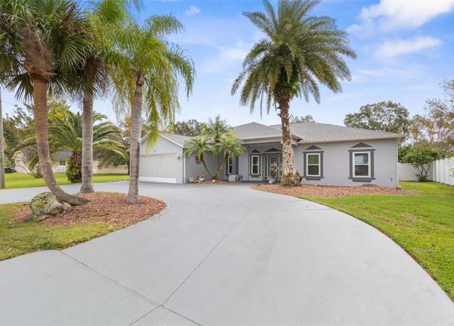 Property at 9 Fenwick Ln, Palm Coast, FL 32137, 4 beds, 2 baths