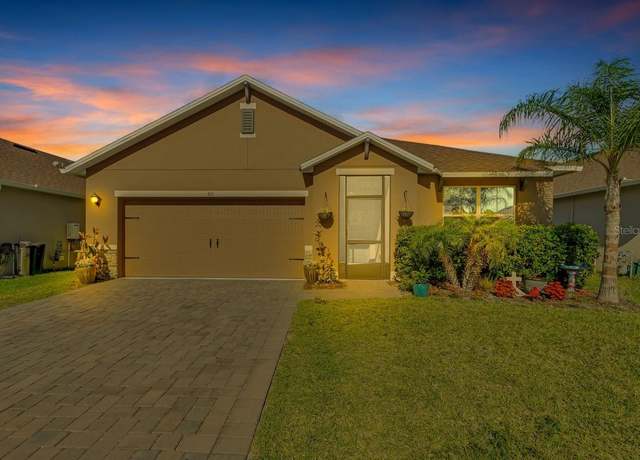 Property at 424 Lazio Cir, Debary, FL 32713, 3 beds, 2 baths
