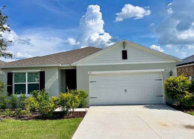 Property at 313 Sofia Ln, Lake Alfred, FL 33850, 4 beds, 2 baths